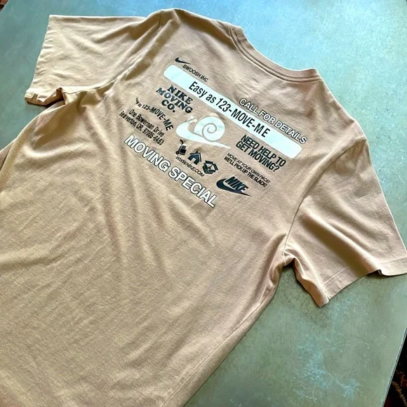 Nike Men’s Nike Sportswear Moving Company Graphic Tee - Tan M - Picture 12 of 14